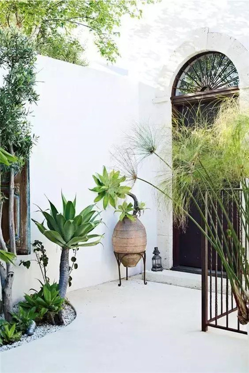 民宿庭院入口可以設(shè)計(jì)成這樣