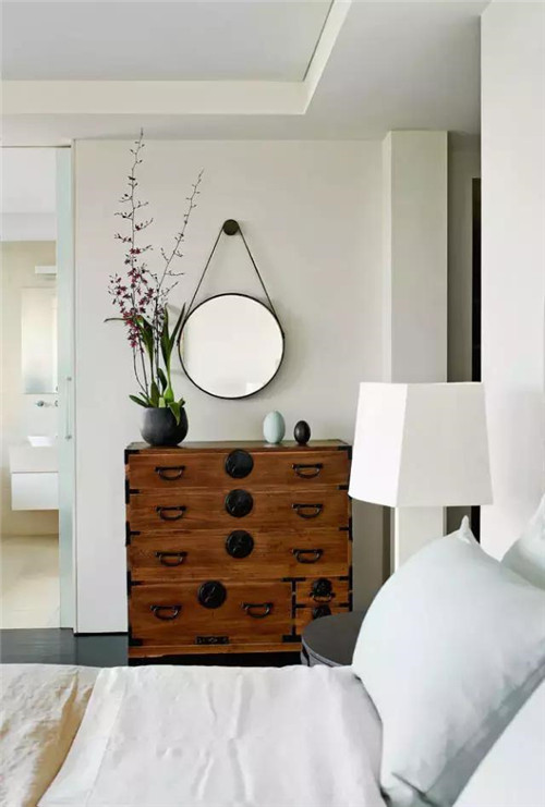 插花入瓶，生活在野