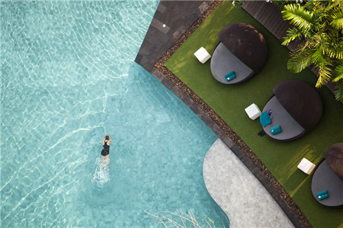 無邊際泳池,令人驚嘆的空中景觀