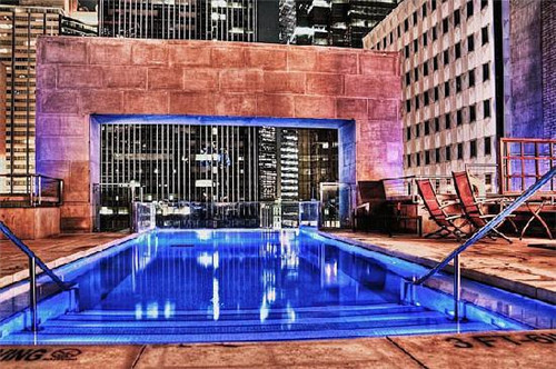 無邊際泳池,令人驚嘆的空中景觀