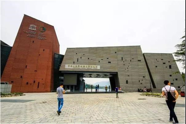 用混凝土展現(xiàn)的低碳藝術(shù)——寶貴石藝亮相聯(lián)合國(guó)世界城市論壇