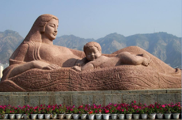 韓禹鋒：探索與建樹——中俄（蘇）景觀雕塑對比研究