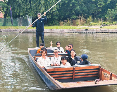 “雙節(jié)”產(chǎn)品預(yù)訂火熱 出境游迎來(lái)又一高峰