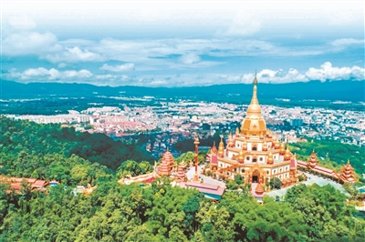 “平替旅行”成年輕游客新寵