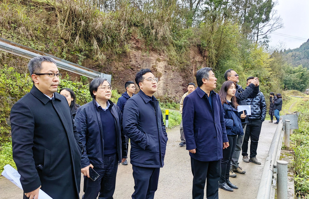 瀘古高速服務區(qū)城市設計競賽舉辦踏勘答疑會