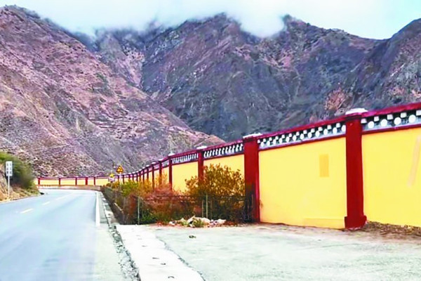 景區設圍“擋”住了誰的步伐?