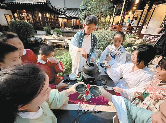 創新玩法讓夜經濟更精彩