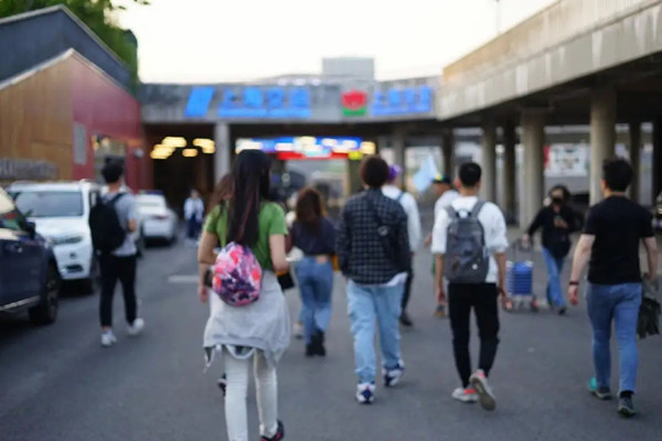 “城市漫步”打開(kāi)擴(kuò)大消費(fèi)新思路