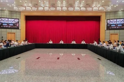 國家發(fā)改委體育總局聯(lián)合部署推進(jìn)體育公園建設(shè)工作