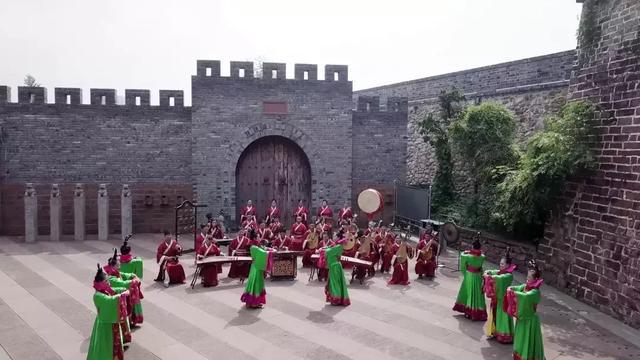 四川西昌這樣下繡花功夫護古城風(fēng)貌