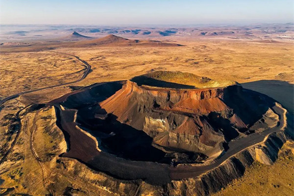 第五屆中國火山地質(zhì)公園會(huì)議在福建召開