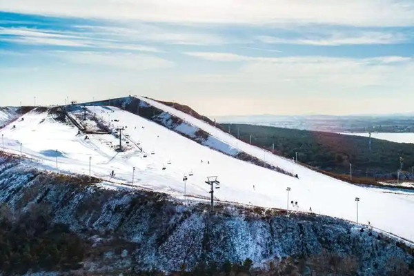 遼寧構(gòu)建四季消費(fèi)場景 冰雪景區(qū)“一專多能”