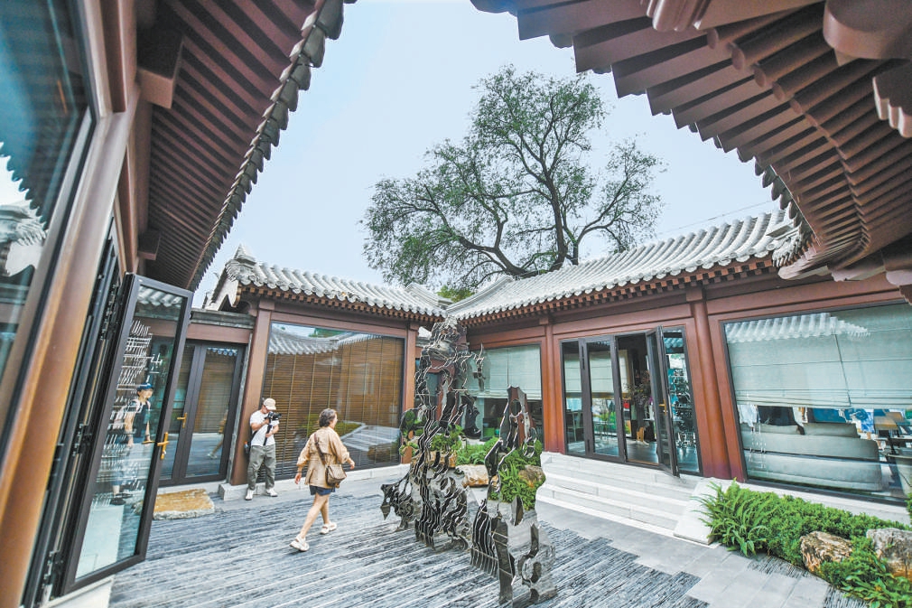 北京：東城三眼井亮出八個“整院”